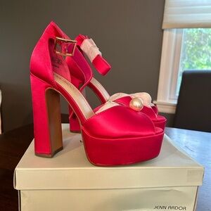 Jenn Ardor Hot Pink Sexy Heels. Size 6. Brand NEW in Box.